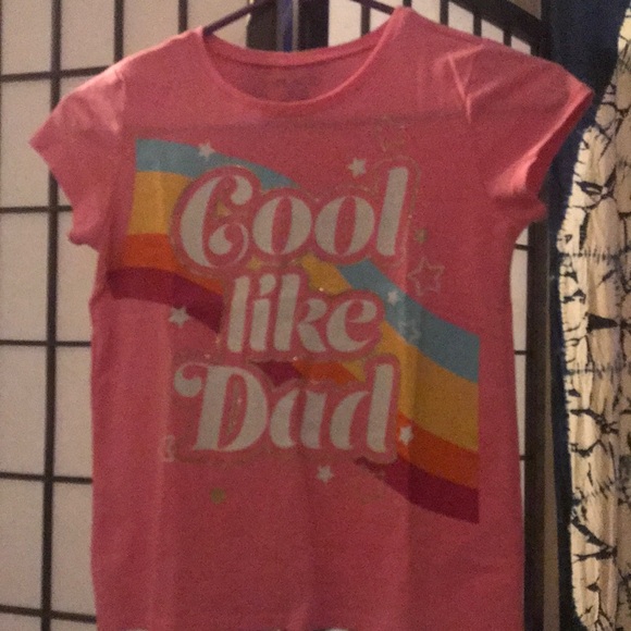 Girls Coral T-shirt NWOT
